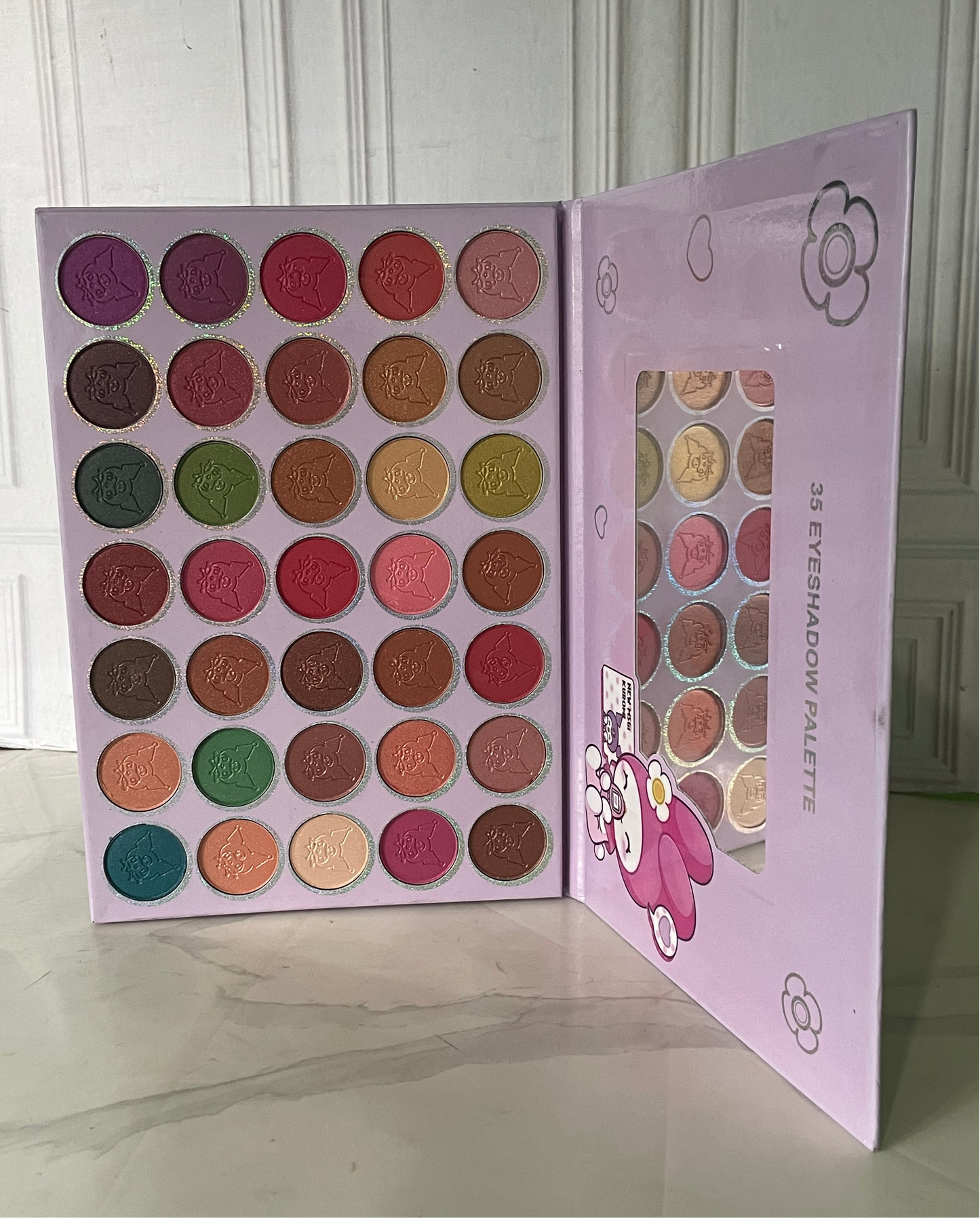 Paleta de sombras de ojos KUROMI de 35 colores