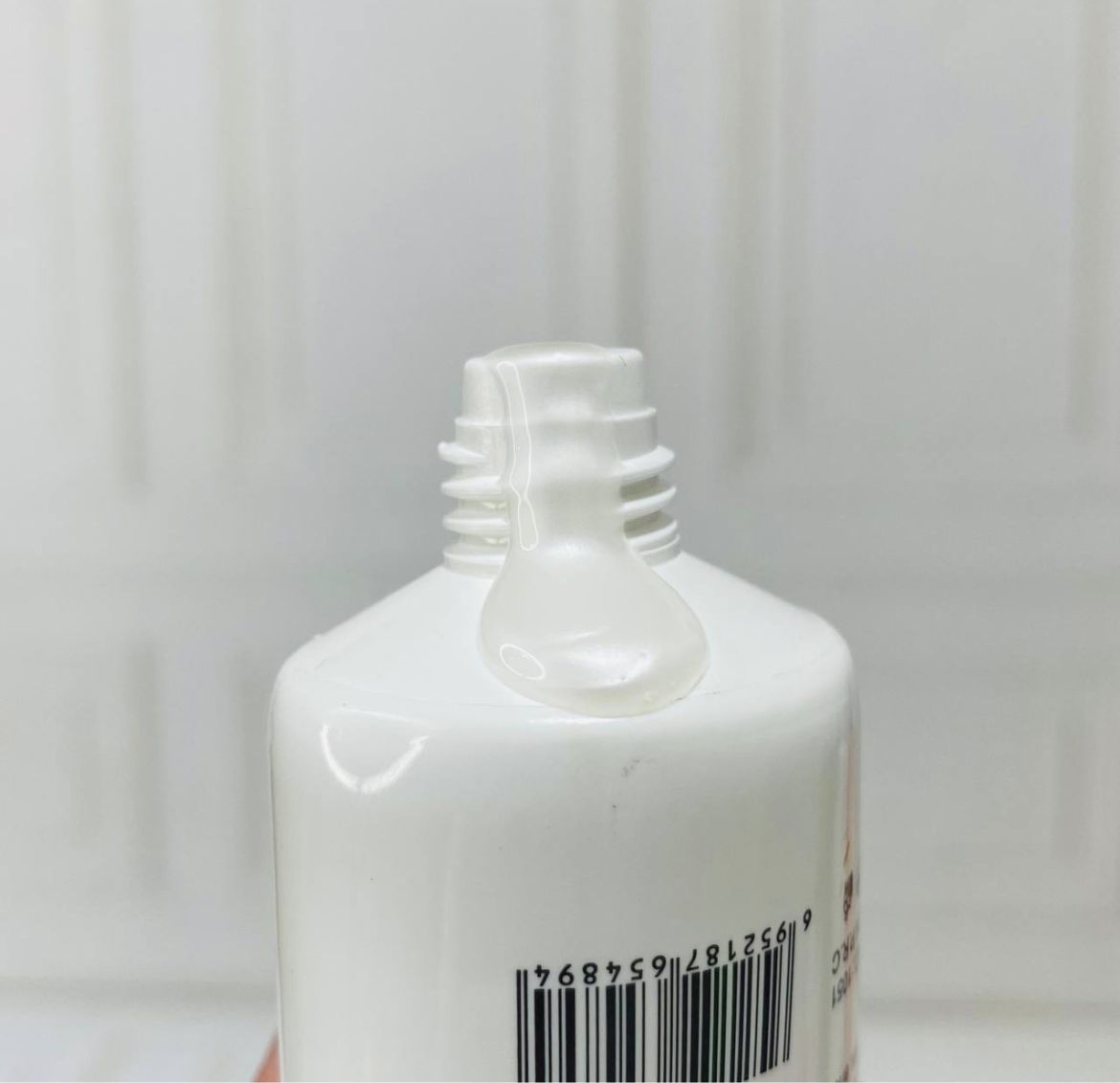 Jabón facial Kaliya beauty con Ácido hialuronico&B5 y B3