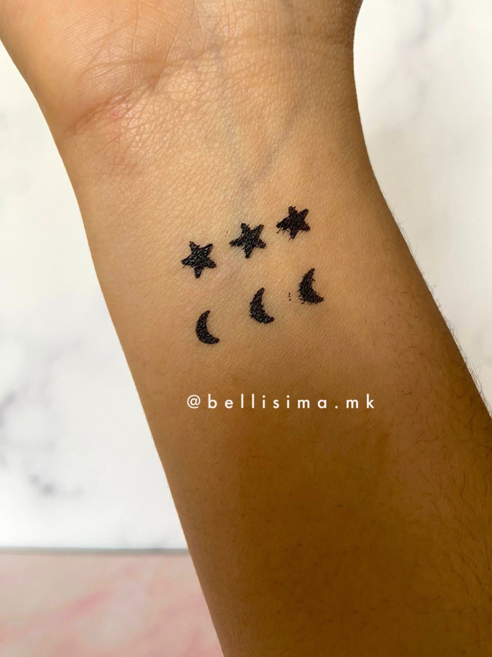 Delineador con sello