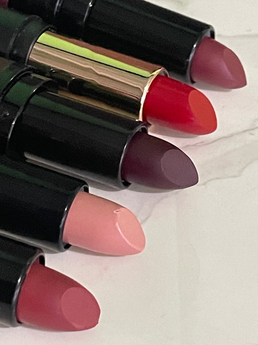 Labial de barra cremoso
