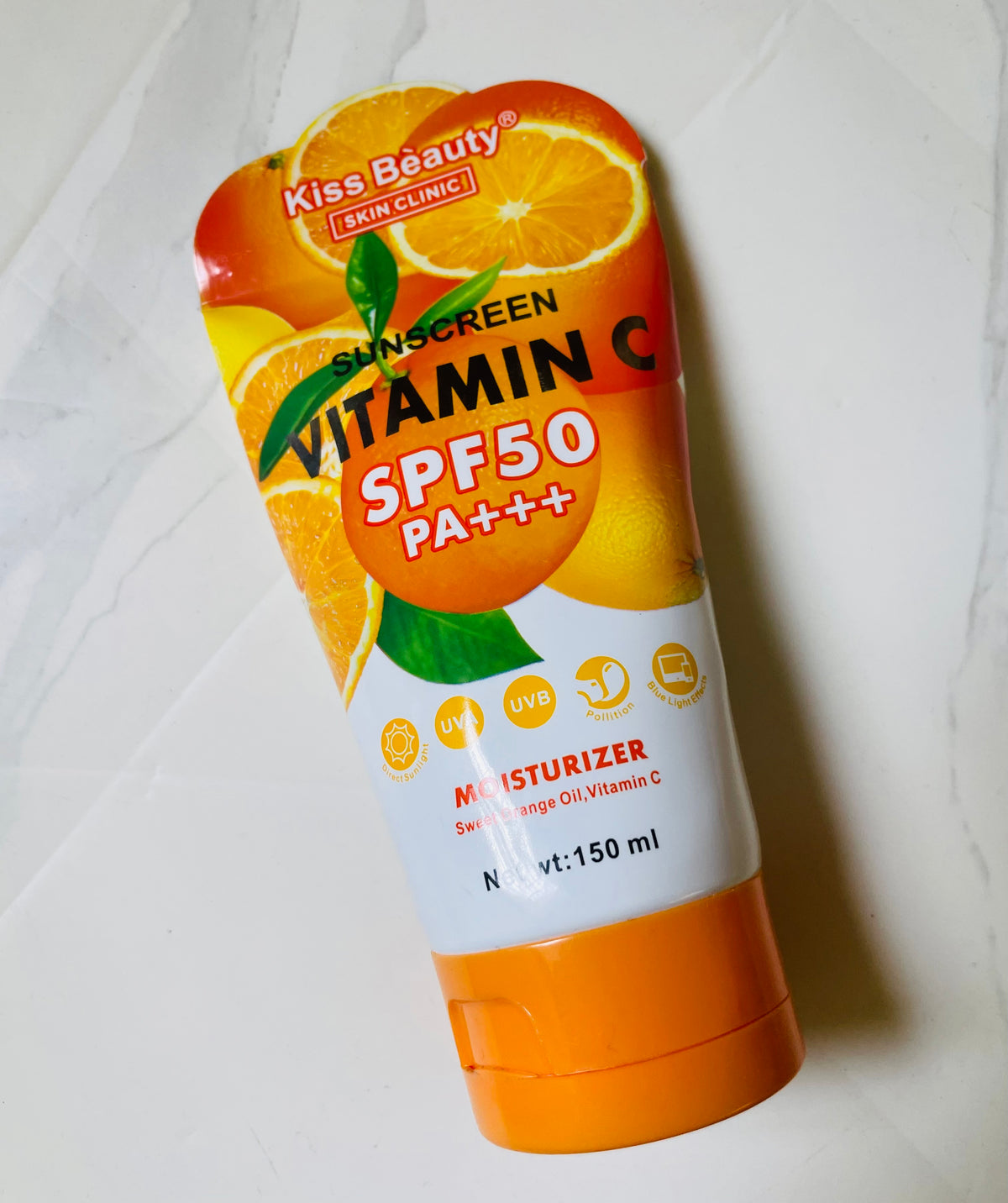 Protector solar con vitamina C Kiss beauty
